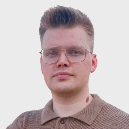 Автор - Максим Парамонов