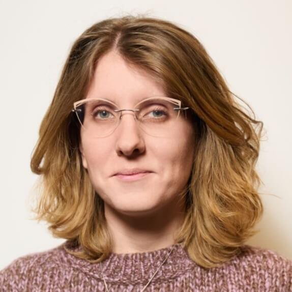 Автор - Анастасия Суровенкова