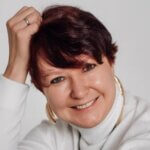 Автор - Елена Тихомирова