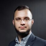Автор - Александр Коновалов